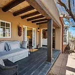 Casa Tatiz • Privacy In A Southwestern Gem Santa Fe