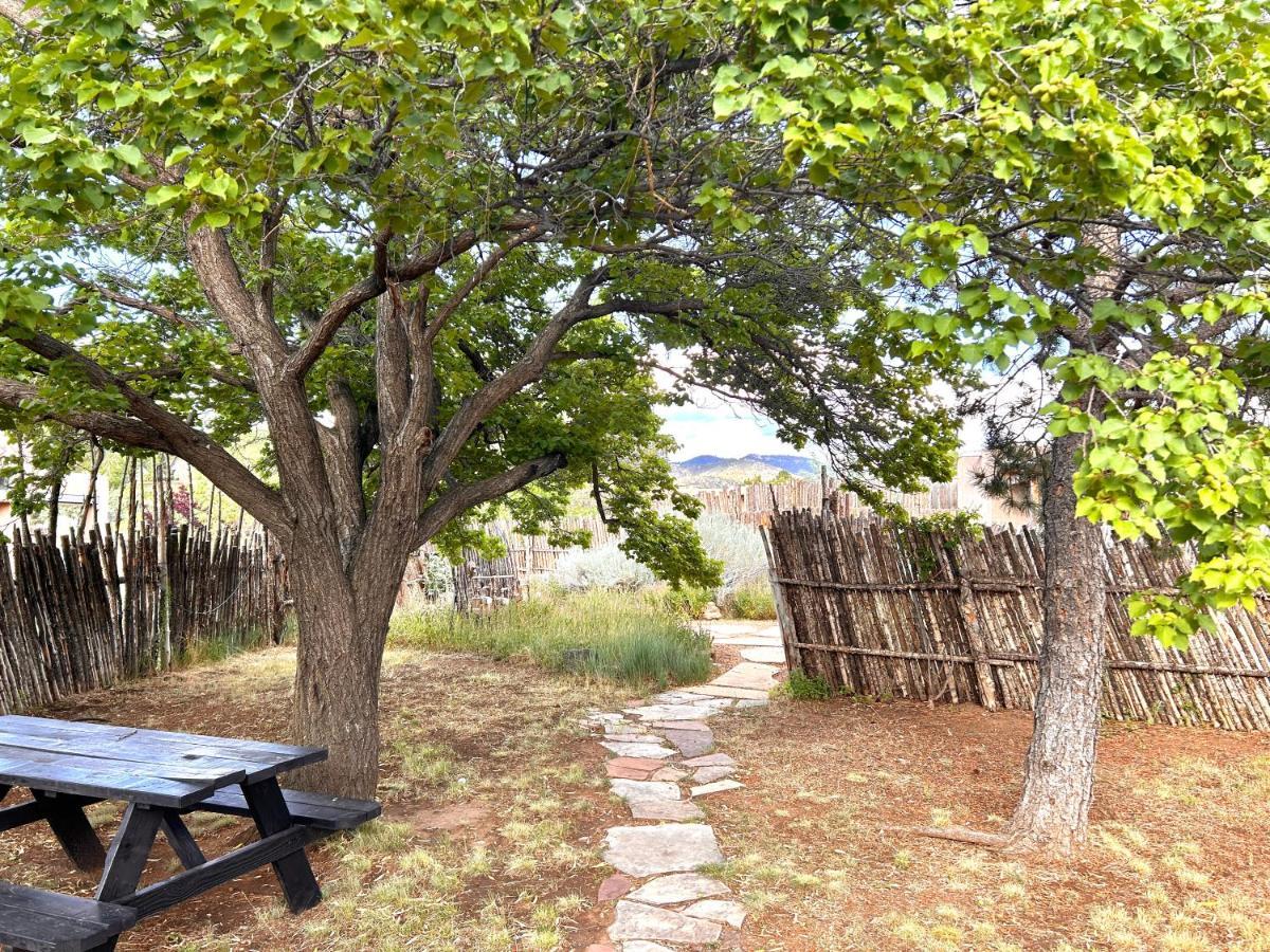 Casa Tatiz • Privacy In A Southwestern Gem *